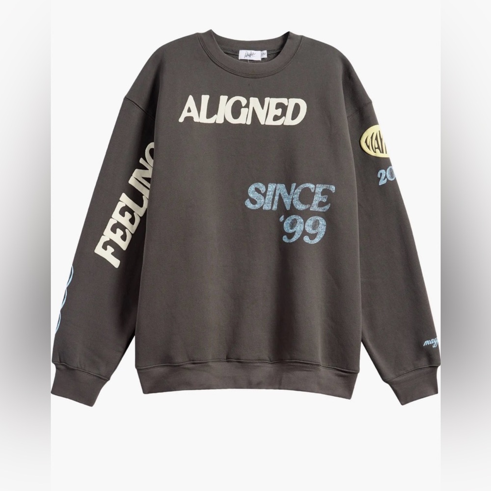 Aligned Black Sweatshirt